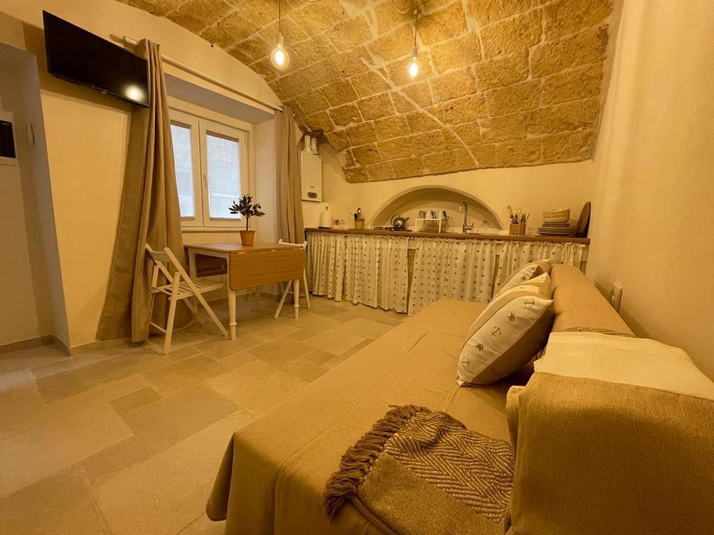 La Piccola Sanremo - Room & Coffee - Monopoli Buitenkant foto